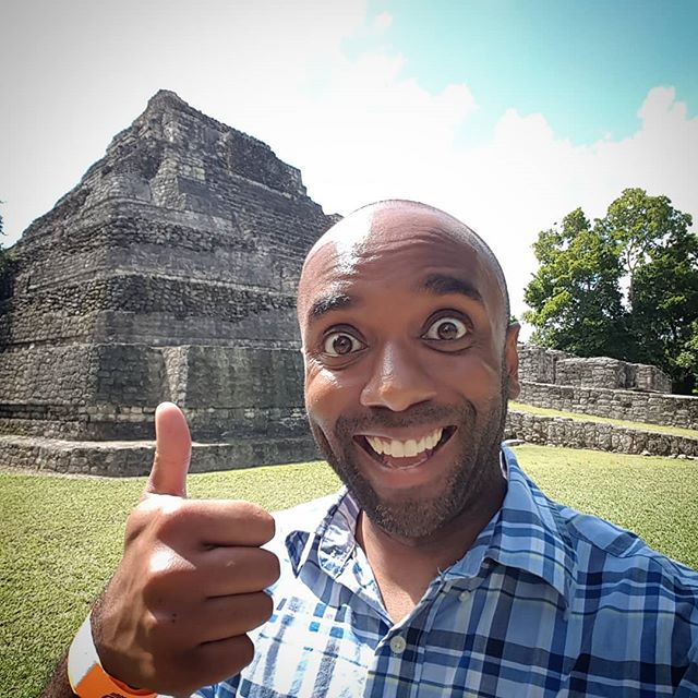 Mayan ruins selfie!  Mayrelfie!  #selfiegram  #nofilter #yesvignette #chacchoben #yucatan #quintaroo #mexico #muycaliente